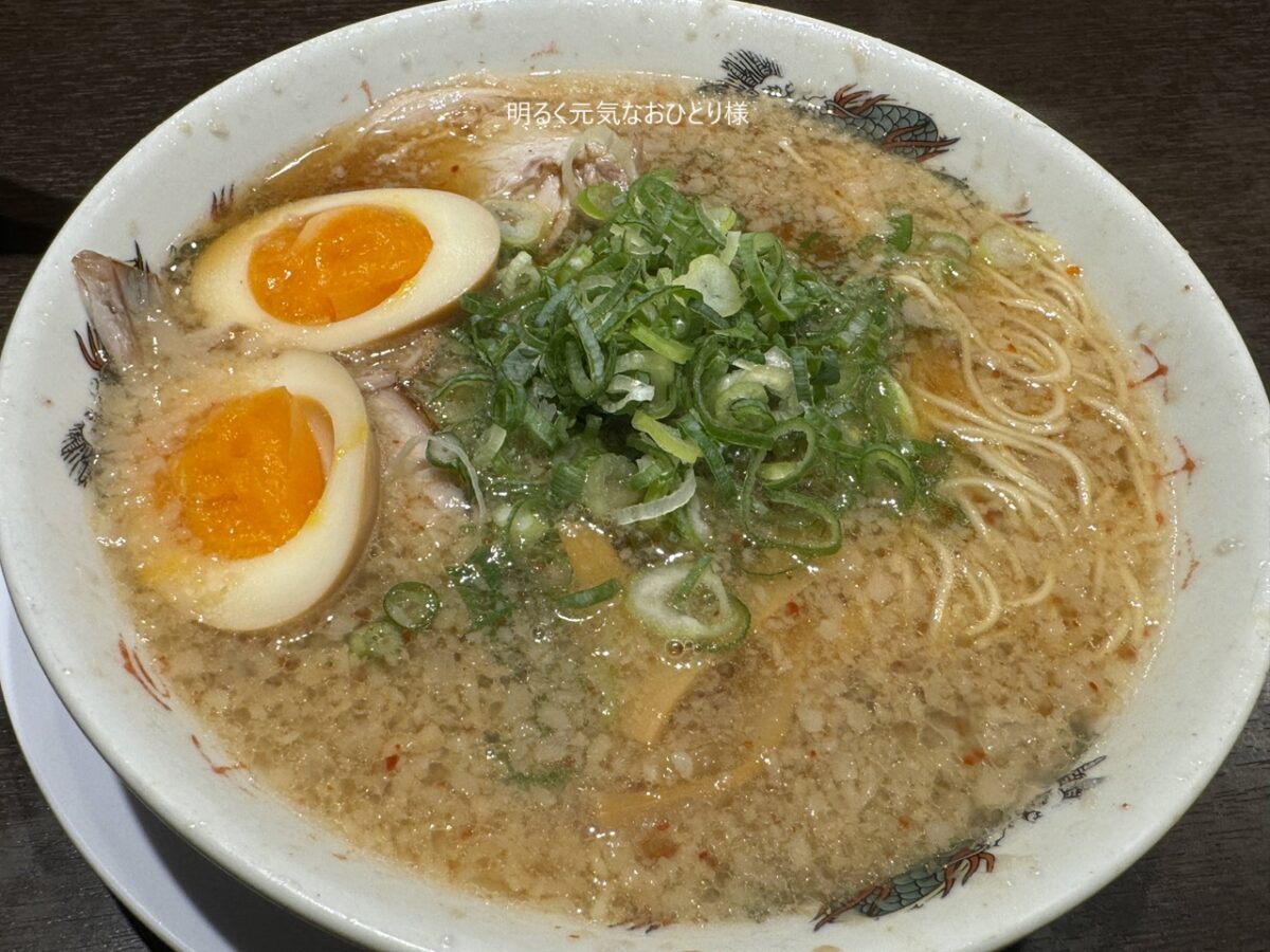 来来亭野洲本店にて京都風醤油味のラーメンでチャーハンや唐揚げが付いた「がっつりB定食」を堪能