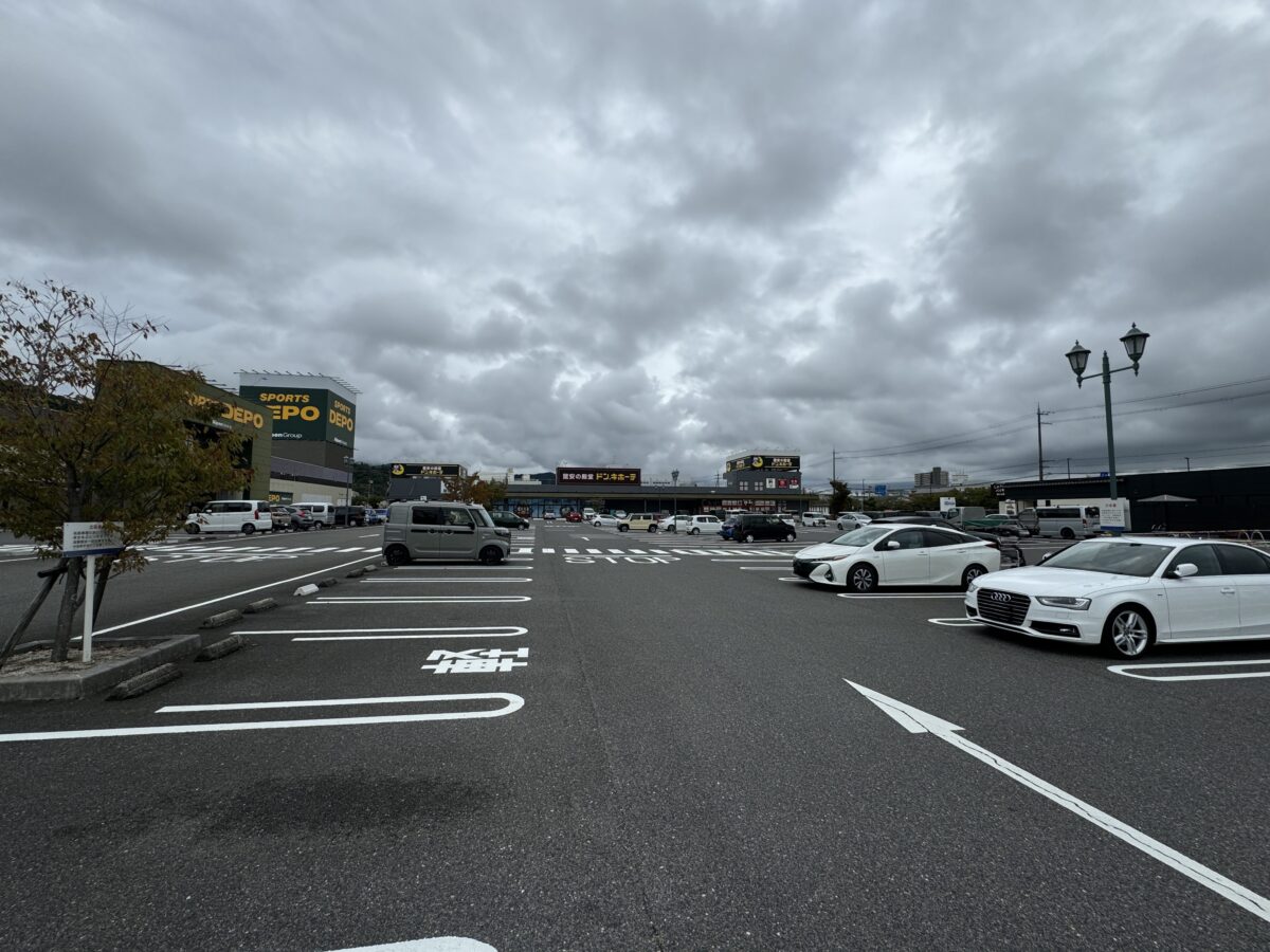 滋賀県彦根市の彦根城近くに「むさしの森珈琲 ココット彦根店」が10月28日グランドオープン